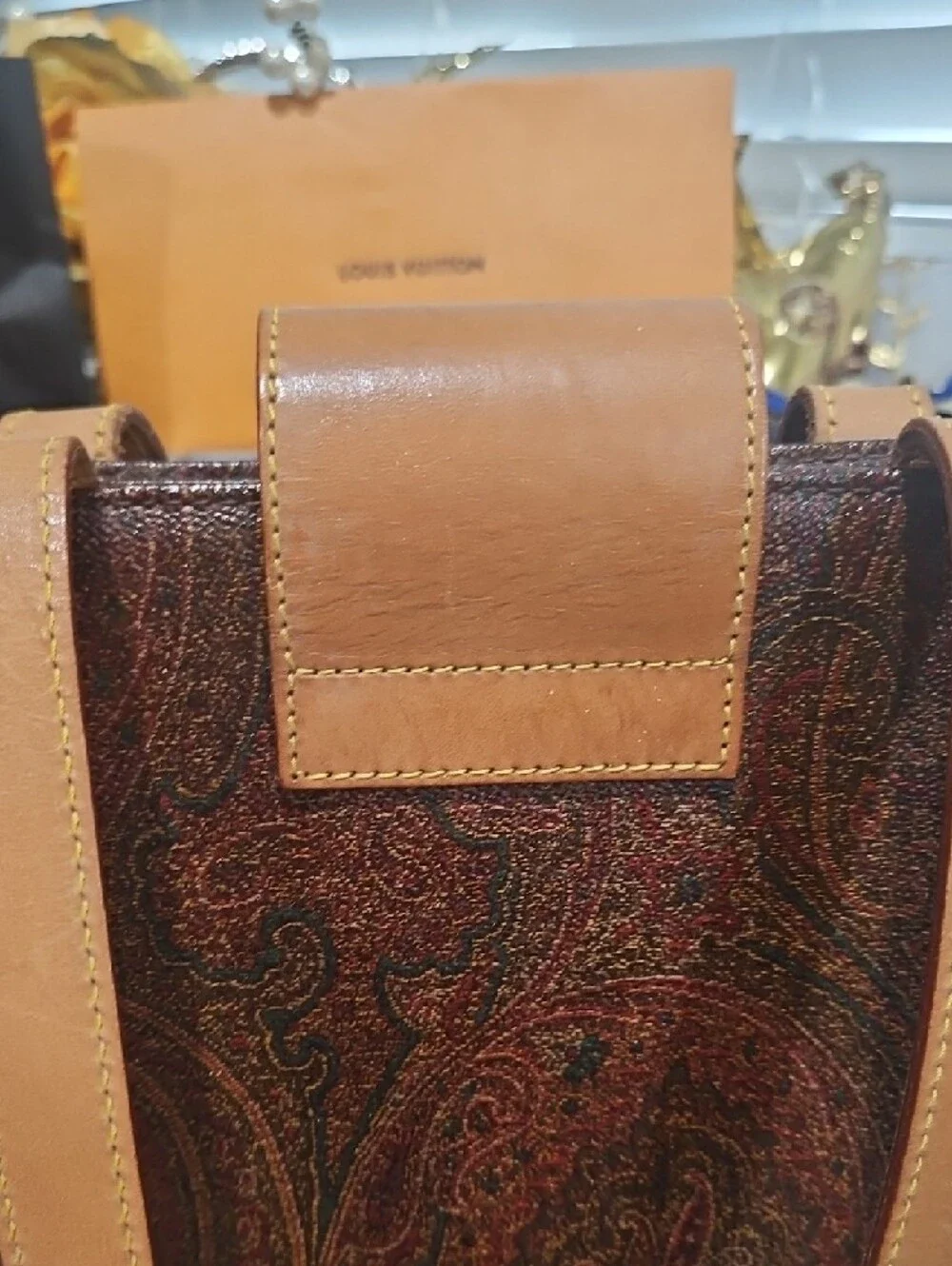 Vintage Etro Paisley Tote w/ Tan Leather Trim & Straps GUC! - Picture 7 of 17